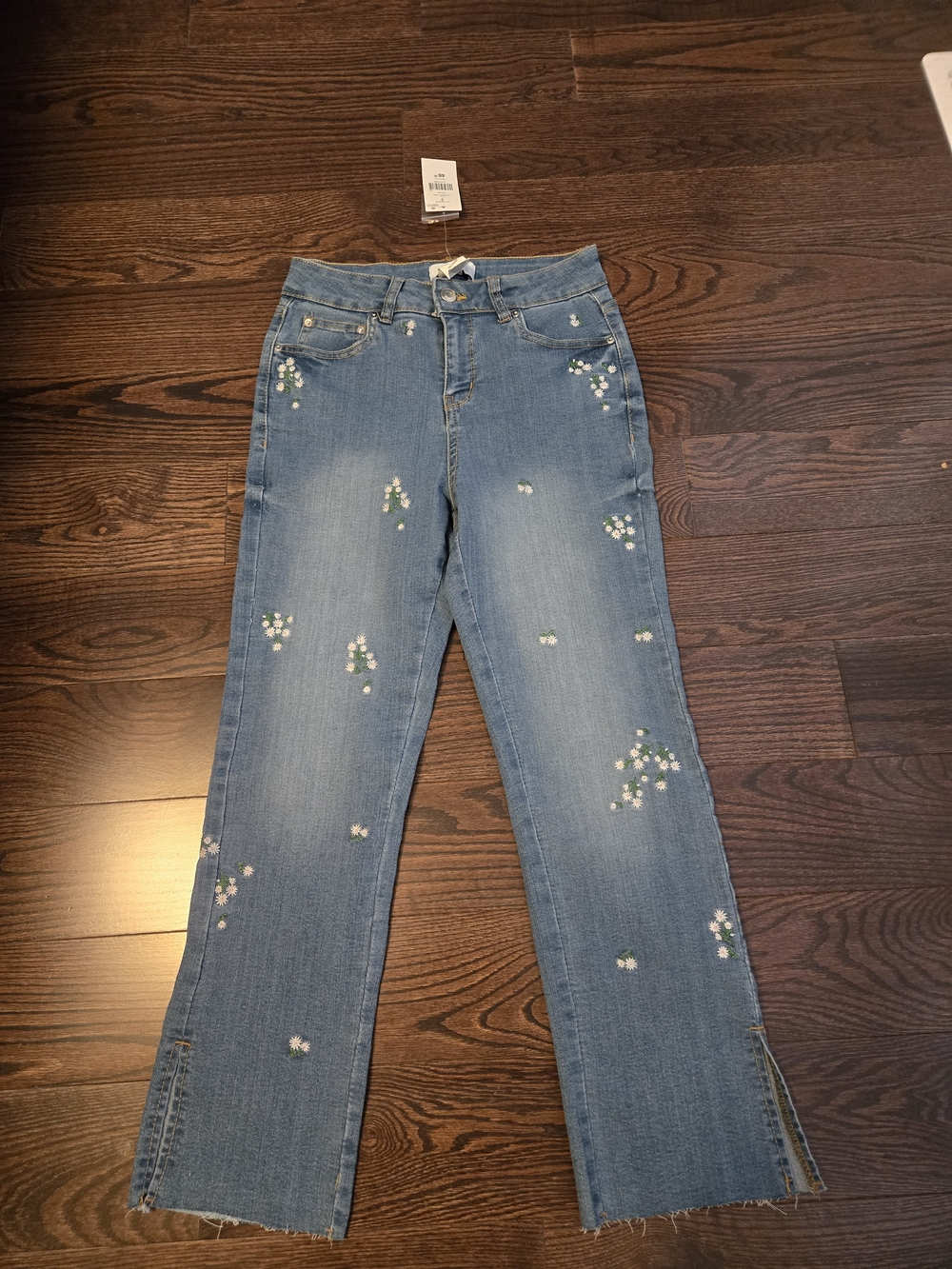 Suzy Shier embroidered Daisy jean
